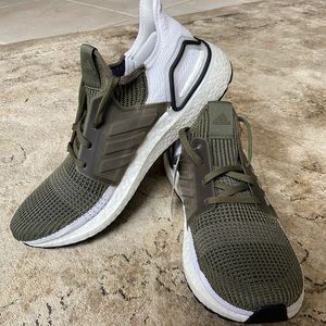 adidas Men's Ultraboost 19 Running Shoes